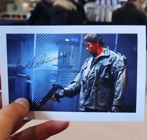 Autogramm - -,