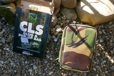 Rod HUTCHINSON GLS Glug & Pop-Up Bag Bait Carp Luggage Camo Karpfen Tasche Neu