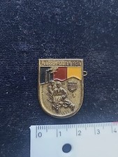 FDJ Massenrodeln 1951 DDR Sport Abzeichen Anstecknadel 