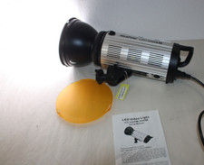 NiceFoto LED-2000B II Tageslicht Stufenlose LED Leuchte , gebraucht und wie Neu