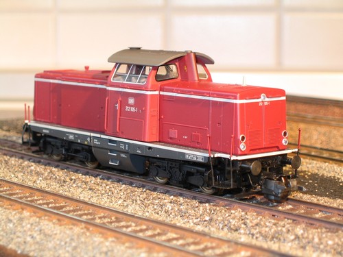 Trix 22820 diesellok 212 - -,