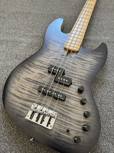 Sire marcus miller custom made - sire,