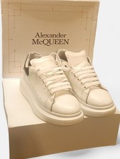 Alexander McQueen Oversize 37