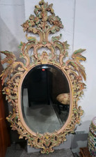 Schöner großer Spiegel