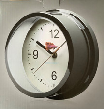 ART DESIGN UHR VITRINE FISH