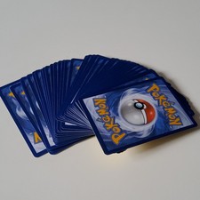 Pokémon Sammelkarten 2024