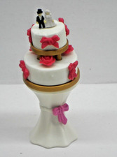 Tisch mit Hochzeitstorte für das Brautpaar + Zubehör + Hochzeit + Fest Playmobil