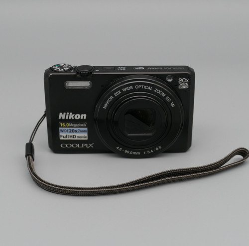 Nikon coolpix s7000 16mp - coolpix,