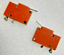 VERMONA Orgel MIcroschalter max 1 A  220 V aus   2 Stück gebraucht aber ok