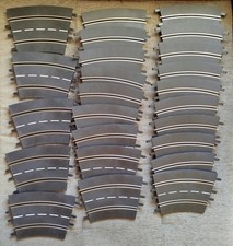 !!! Carrera Digital 124 132 Evolution K2  Steilkurve 2/30 25 Stück - Lesen !!!