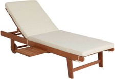 Verstellbare Gartenliege aus