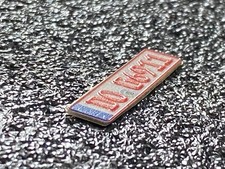 Rotes Kennzeichen geprägt und