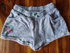 kurze Hose Gr. 146 152