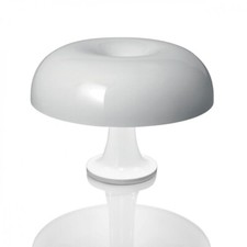 Artemide, Nessino Weiß, Giancarlo Mattioli Gruppe Stadt Neu, 2003