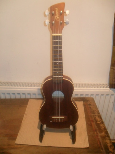 Brunswick saitige ukulele - 4-saitige,