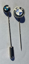 zwei schöne alte BMW Anstecknadel schön emailliert