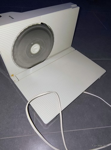 Brotschneidemaschine/Allesschn