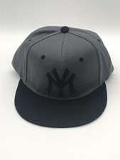 Herren Base-Cap Grau/schwarz