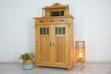 traumhaftes Jugendstil Aufsatz Vertiko mit Buntverglasung Weichholz, von 1900