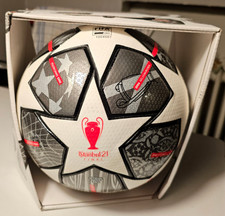 SAMMLERSTÜCK: adidas UCL