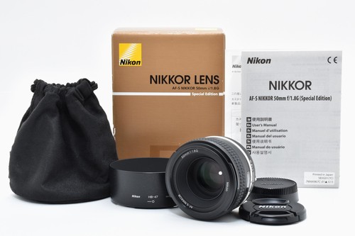 Fast unbenutzt mit box nikon - [fast,