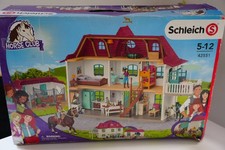 Schleich Horse Club Lakeside Haus und Pferdehof Spielfigur-Set - Mehrfarbig...