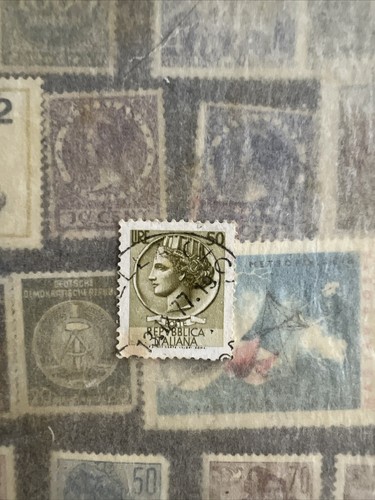 italienische-briefmarke-syraku