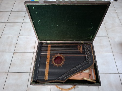 Menzelhauer guitar zither - menzelhauer, guitar-zither