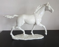 Hutschenreuther Porzellan Figur Pferd trabend Tiere Kunstabteilung 2. Wahl 