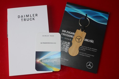 Mercedes benz daimler - mercedes,