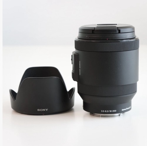 Sony 200mm 5 - 18-200mm, f3.5-6.3