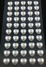 selbstklebende Halbperlen Herzen 10 x 10 mm weiß