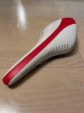 Fizik Arione weiß rot