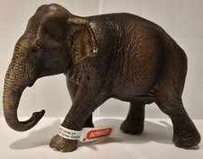 Schleich 2025 - Wild Life - Asiatischer Elefant - NEU mit Fähnchen 17001