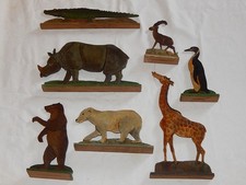 7 antike grosse  Tierfiguren aus Holz - Giraffe 25 cm , Eisbär ,Bär usw.