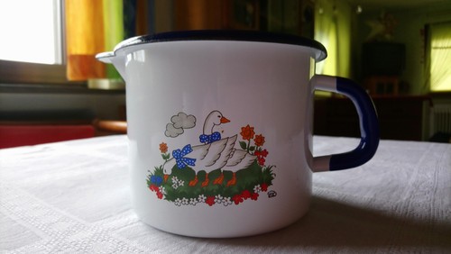 Emaille milchtopf mit griff - emaille,