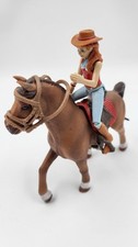 Schleich Pferdeset Horse Club 42711 Hannah und Cayenne (02)
