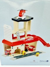 Legler small foot world Feuerwehrwache mit Zubehör ab 3 Jahre Spielzeug