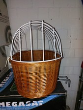 Hundefahrradkorb mit Halter