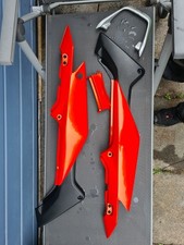 Honda CBR 125 R JC39 Verkleidung hinten komplett