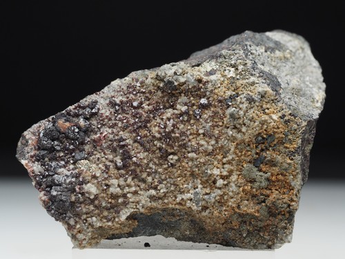 Sphalerit dolomit chamosit - sphalerit,, dolomit,