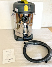 3IN1 Nass Trockensauger Edelstahlbehälter+ Steckdose + Zubehör 2000W