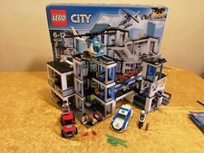 Lego City 60141  Polizeiwache, vollständig mit Karton + Anleitung