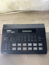 Yamaha RY 30 Drumcomputer Drum-Machine Dave Weck Card (6410)