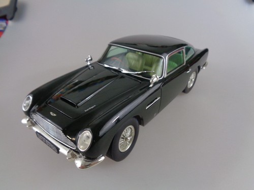 Chrono aston martin db5 - aston,