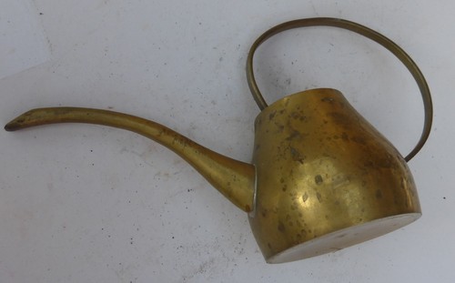 Alte messing schwer kanne - messing,