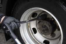 BGS Nuss Radmuttern LKW Euro 4 FUSO Mitsubishi zweiten Felge 41+21 mm 4-kant