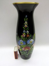 Glas Vase schwarz bunte florale Email Malerei Blumen Goldrand Bayern Böhmen 26cm