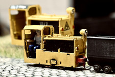 B360 Grubenbahn mit Hunten TT