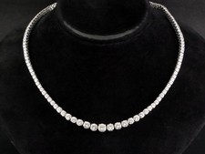 Exklusives Brillant Tennis